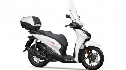 SH125i & Top box