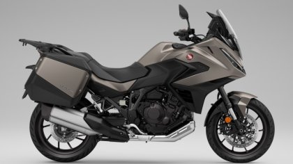NT1100 DCT ES