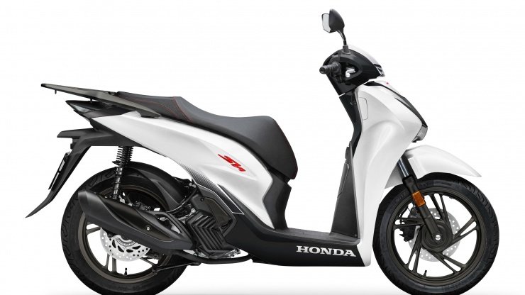 SH125i & Top box