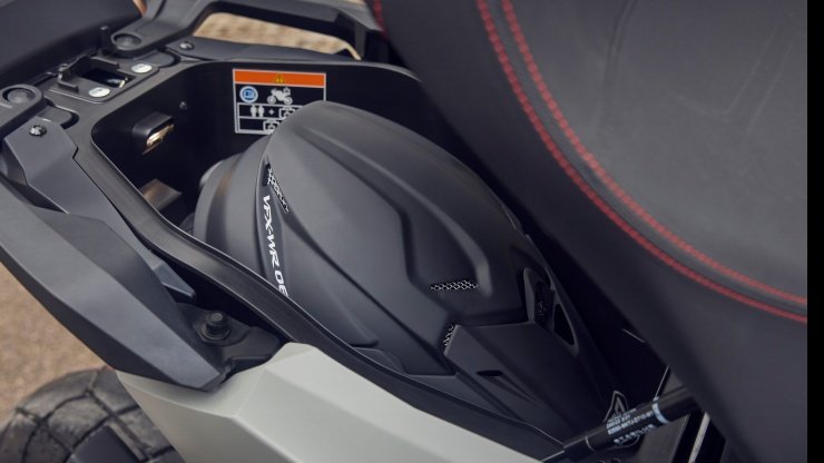 X-ADV750 